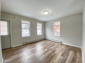 158 Ward St in Hartford, CT - Building Photo - Building Photo