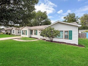 8604 Ronnie St in Fort Worth, TX - Building Photo - Building Photo