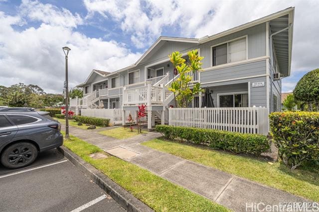 property at 95-1174-1174 Maka?ika?i St