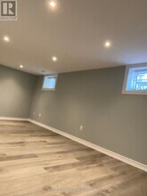 17 Hubert Ave in Toronto, ON - Building Photo - Building Photo