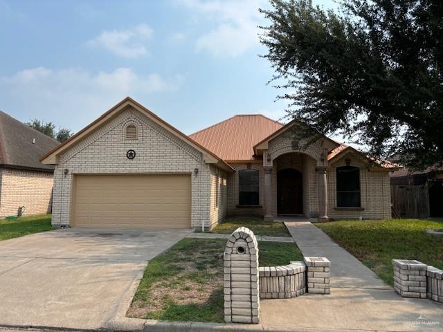 property at 3412 Geranium Ave