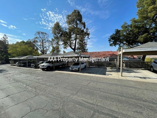 property at 4370 Eagle Peak Rd