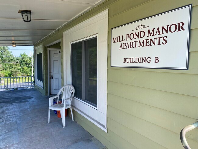 627 Main St in Tobyhanna, PA - Building Photo - Building Photo