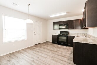 17018 Hailey Harbor Dr in Richmond, TX - Building Photo - Building Photo