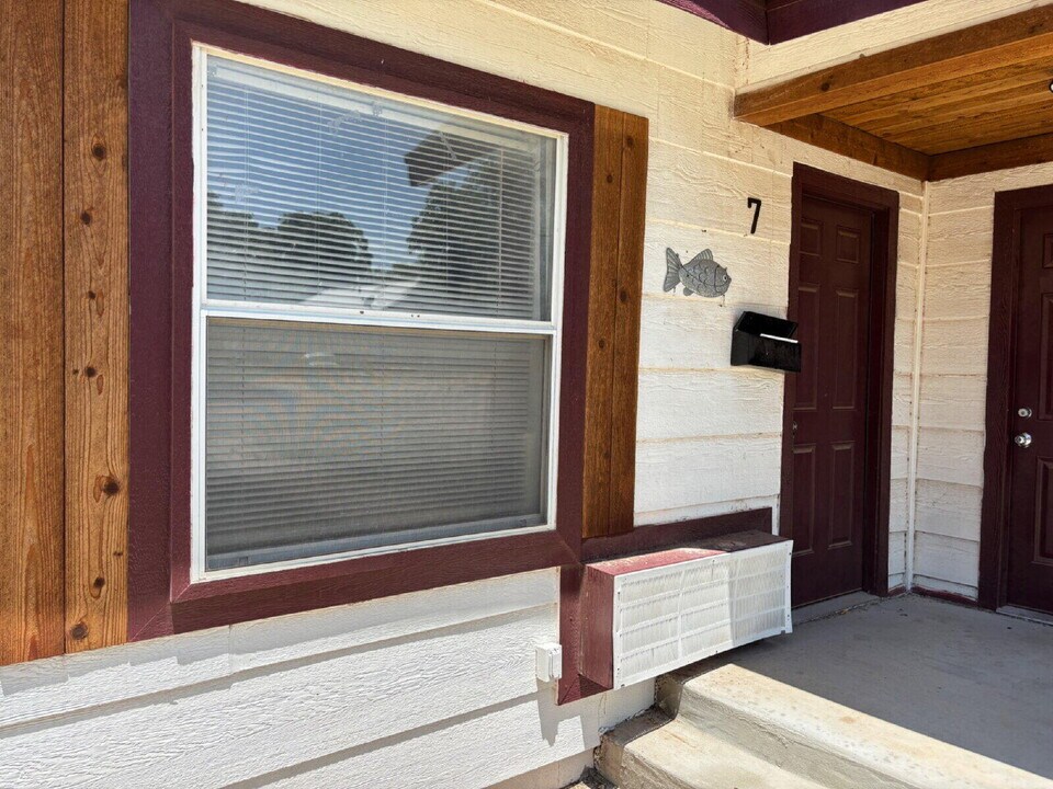 1112 35th St in Lubbock, TX - Foto de edificio