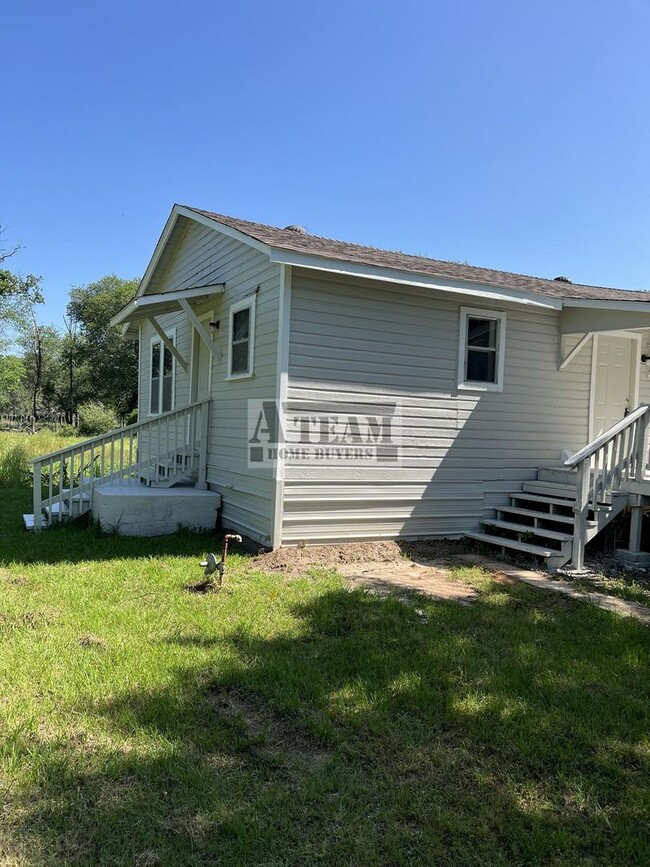 1222 Washington Ave in Malakoff, TX - Building Photo - Building Photo