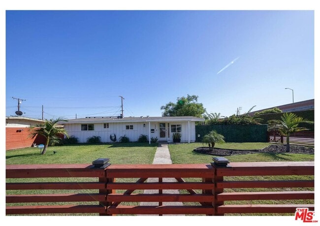 848 W Irving Pl in Anaheim, CA - Building Photo - Building Photo