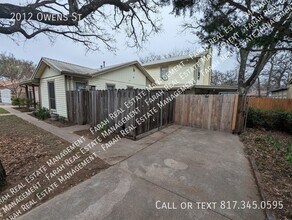 2012 Owens St in Fort Worth, TX - Building Photo - Building Photo