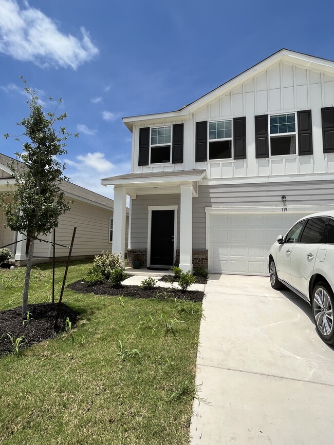119 Aoudad Rd in Hutto, TX - Building Photo - Building Photo