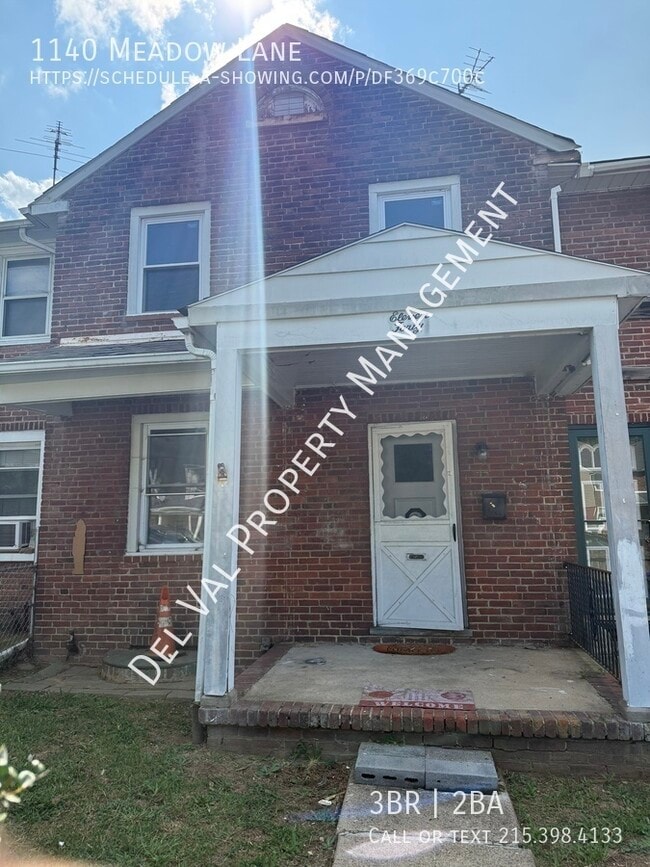 property at 1140 Meadow Ln