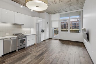 171 N Aberdeen St in Chicago, IL - Building Photo - Building Photo