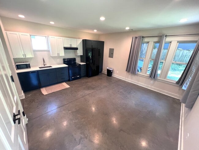 1427 Greenwood Ave in Nashville, TN - Building Photo - Building Photo