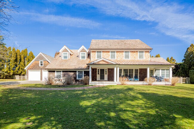 property at 3 Lynda Ct