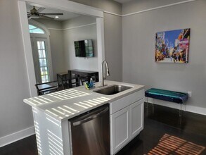 434 S Cortez St in New Orleans, LA - Building Photo - Building Photo