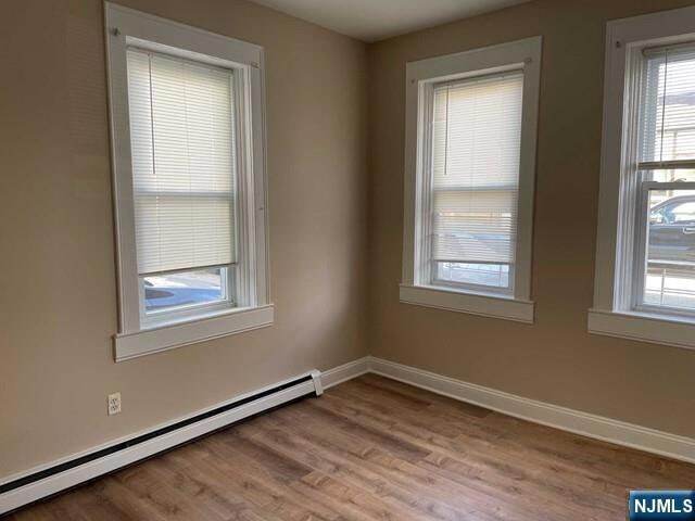256 Ackerman Ave, Unit 1 in Clifton, NJ - Building Photo - Building Photo