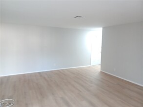 937 SE 23rd Pl in Cape Coral, FL - Building Photo - Building Photo