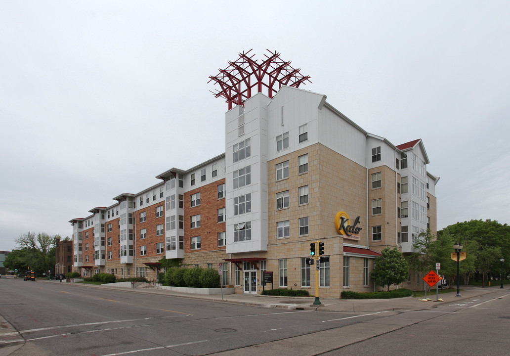 Keeler Apartments in Minneapolis, MN - Building Photo