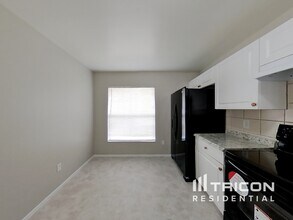 5321 Jade St in Kissimmee, FL - Building Photo - Building Photo