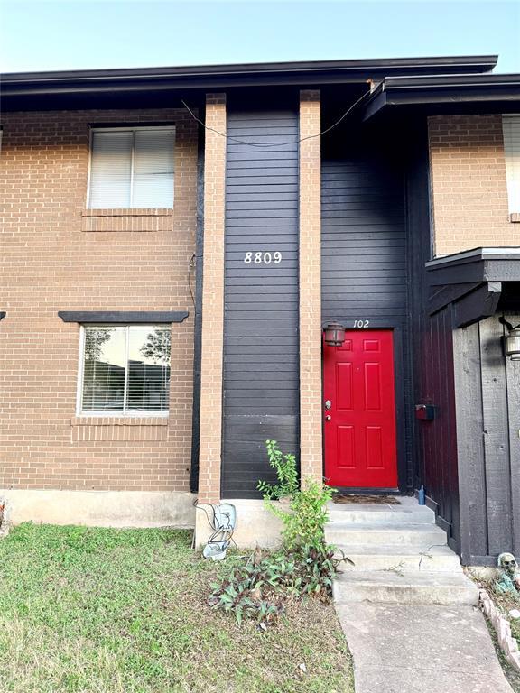 8809 Dawnridge Cir in Austin, TX - Building Photo - Building Photo