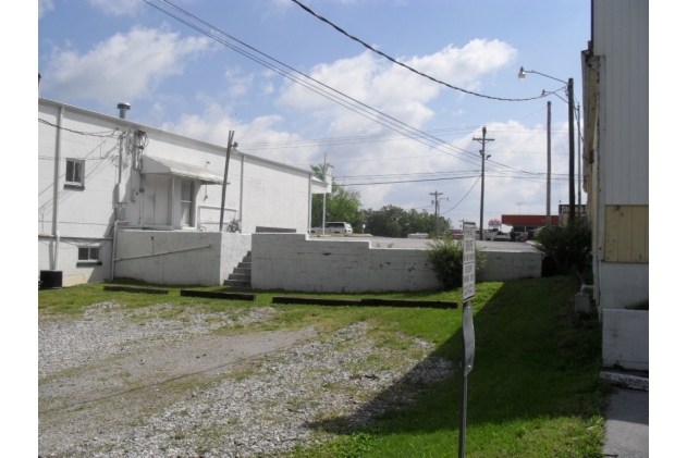1316 N Washington Ave in Cookeville, TN - Building Photo - Building Photo