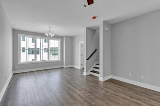 1112 River Trail in Knoxville, TN - Foto de edificio - Building Photo