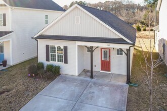 143 Yellow Jacket Ridge in Clayton, NC - Building Photo - Building Photo