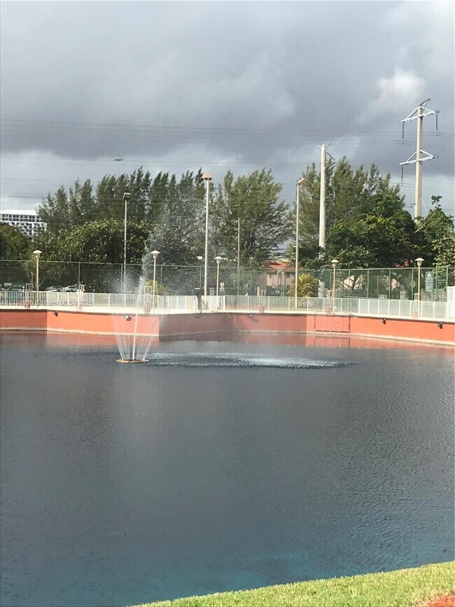 4900 NW 79th Ave, Unit 202 in Doral, FL - Building Photo - Building Photo