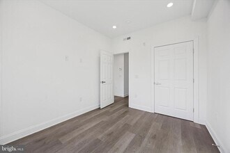 838 S 51st St in Philadelphia, PA - Building Photo - Building Photo