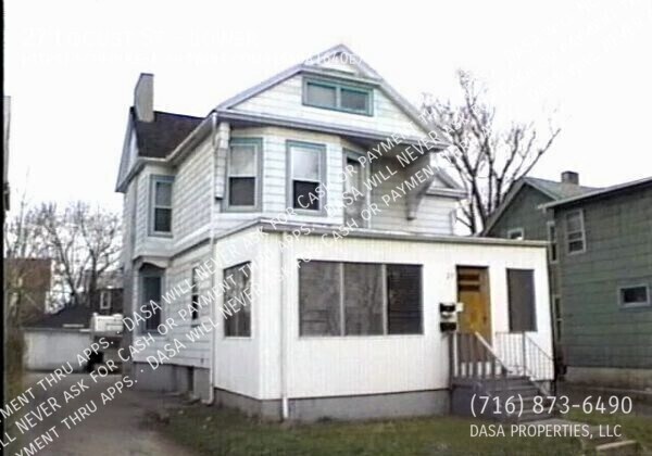 27 Locust St-Unit -Lower in Rochester, NY - Building Photo