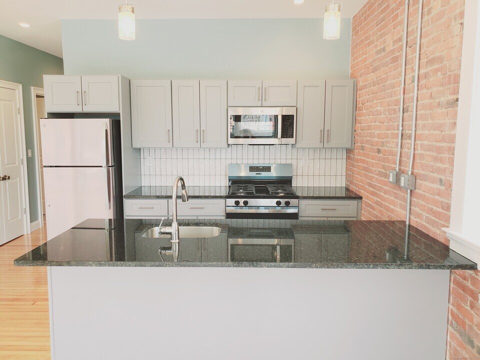61 Washington St in Norwalk, CT - Building Photo