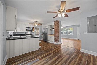 1304 E 1st St in Greenville, NC - Building Photo - Building Photo