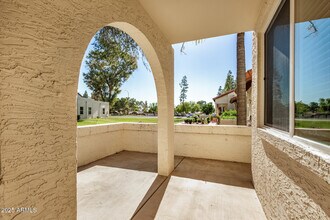 5136 E Evergreen St in Mesa, AZ - Building Photo - Building Photo