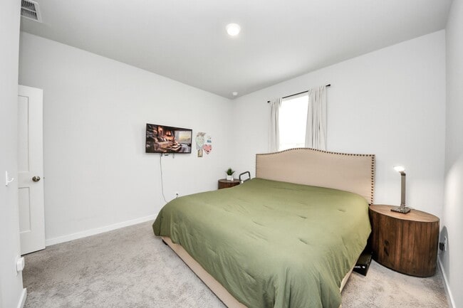 property at 25089 Pomegranate Pl