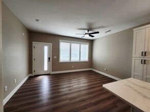 5305 W Jay St in Pasco, WA - Building Photo - Building Photo