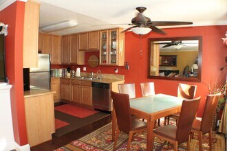300 Union Ave in Campbell, CA - Building Photo - Building Photo