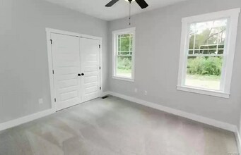 7315 Thweatt Dr in Disputanta, VA - Building Photo - Building Photo