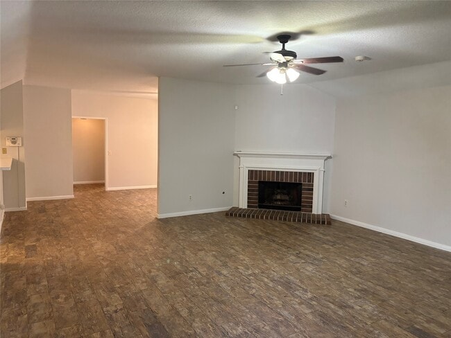 9327 Cabin Creek Dr in Houston, TX - Building Photo - Building Photo