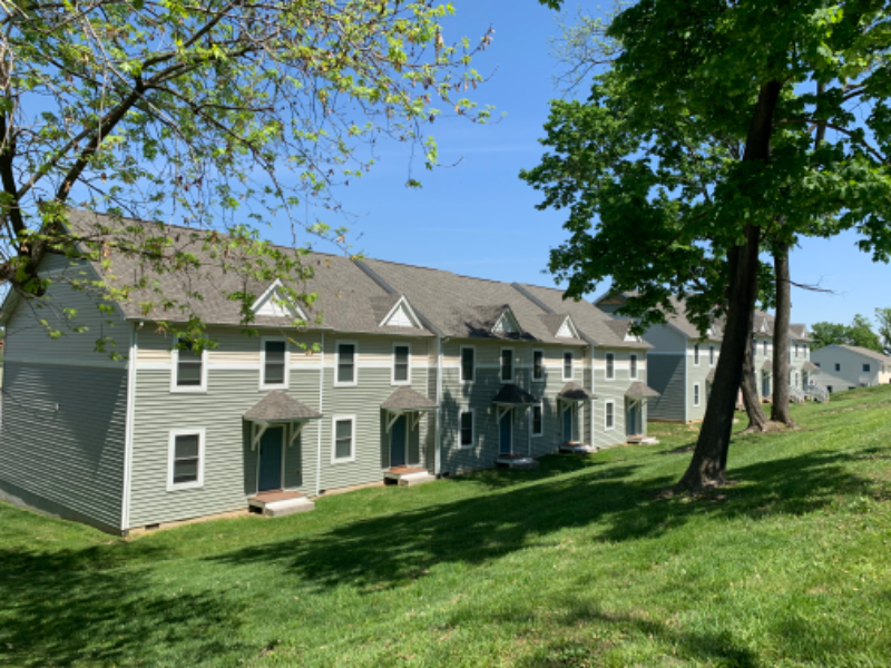 303 2nd St in Radford, VA - Building Photo