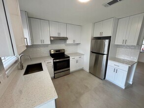 818 Rosedale Ave in Longwood, FL - Building Photo - Building Photo