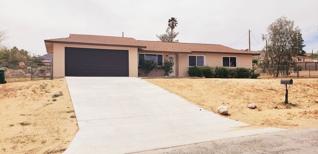 61675 El Cajon Dr in Joshua Tree, CA - Building Photo - Building Photo