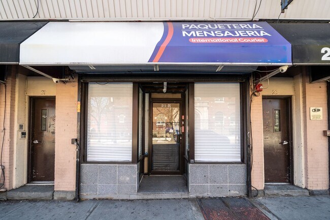 21R Monroe St in Passaic, NJ - Building Photo - Building Photo