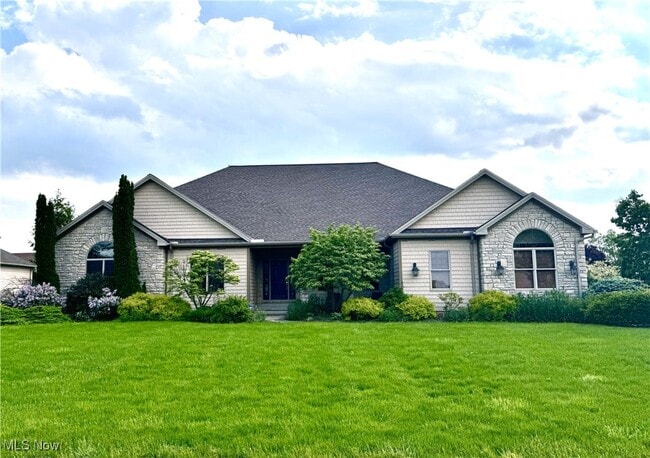 property at 6470 Aberdeen Ln