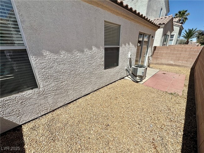property at 2409 Character Ct