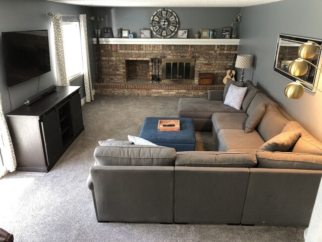 property at 3112 Rock Creek Dr