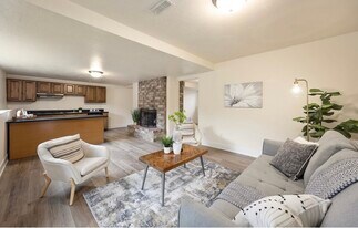 11835 SE Valley View Ter in Happy Valley, OR - Building Photo