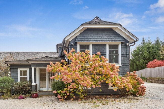 property at 744 Titicus Rd