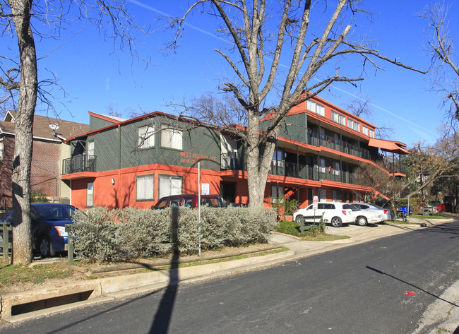 Three Friends Apartments in Austin, TX - Building Photo - Building Photo