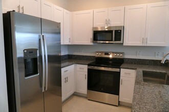 10165 Honey Hammock Wy in San Antonio, FL - Building Photo - Building Photo