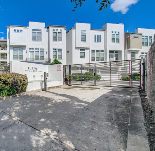 property at 3104 Mitchell Landing Ct