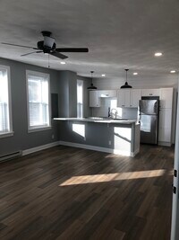 14 Willow St, Unit 2 - 6